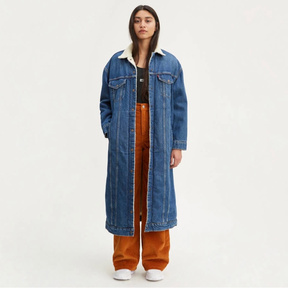 LEVI'S Original Trucker Jacket, Extra Long Silhouette, Lined in Sherpa - XL